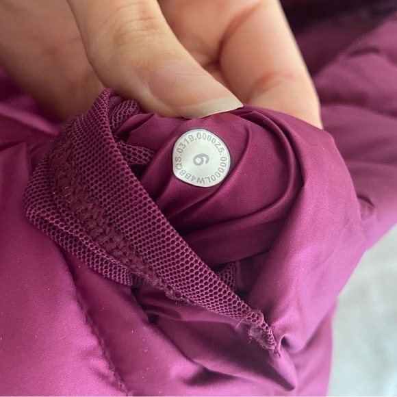 Lululemon Pack It Down Jacket Long Puffer Hooded Water-Resistant Marvel 6 EUC - Picture 4 of 9